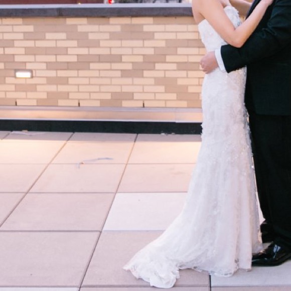 Jenny packham Gemini wedding dress - tailored size - Picture 3 of 3